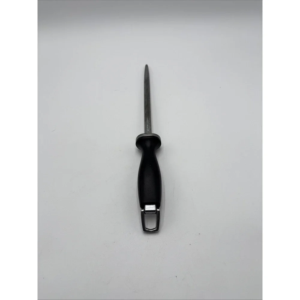 Zwilling J. A Henckels 9